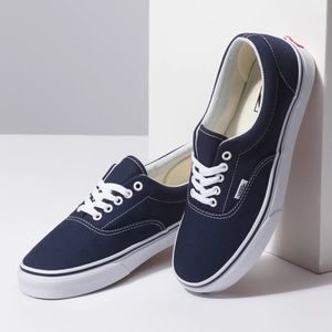 Vans Authentic ERA Sneakers NAVY & WHITE 10 BNWOT